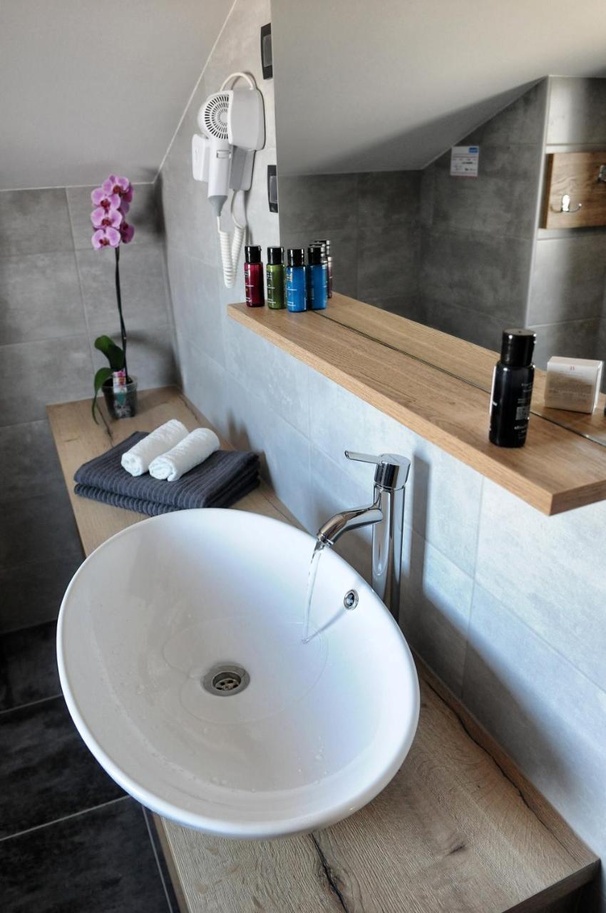 Azur Bed & Breakfast Novi Vinodolski Bagian luar foto