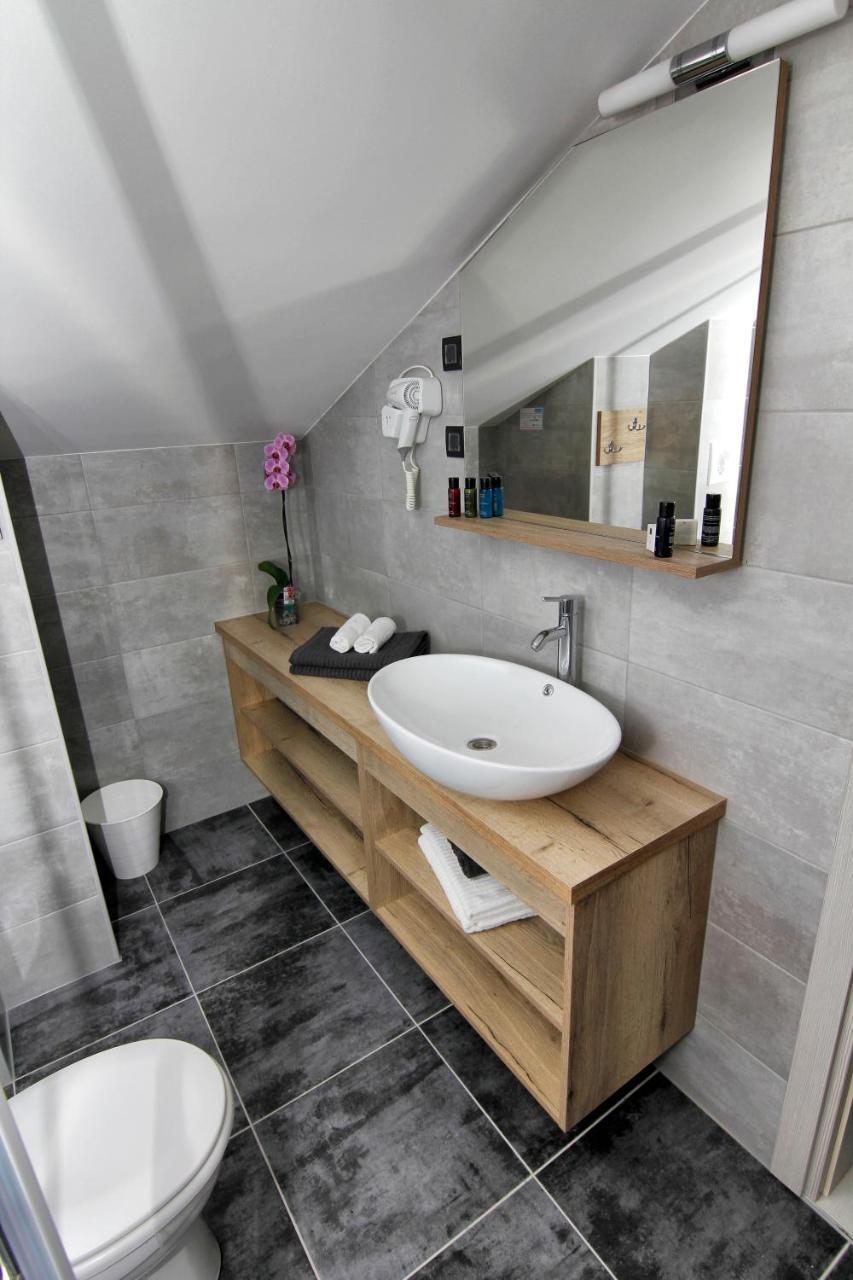 Azur Bed & Breakfast Novi Vinodolski Bagian luar foto