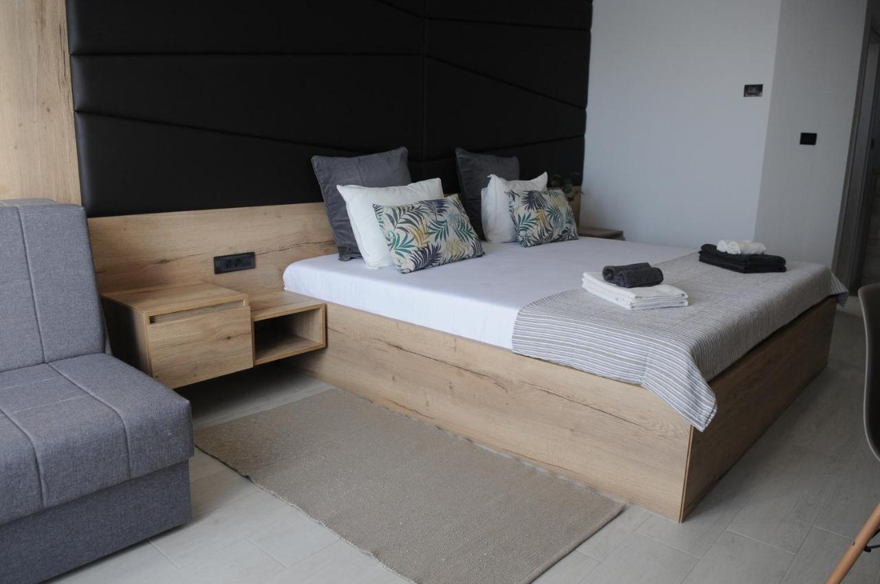 Azur Bed & Breakfast Novi Vinodolski Bagian luar foto